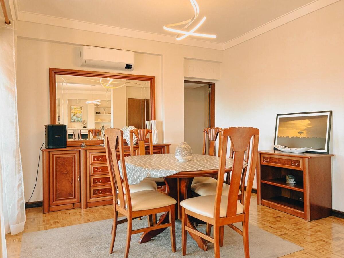 River Vista - 2 Bedroom Terrace Retreat * Lissabon